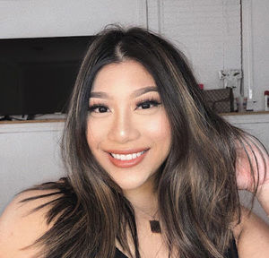 Meet your Posher, Tiffany